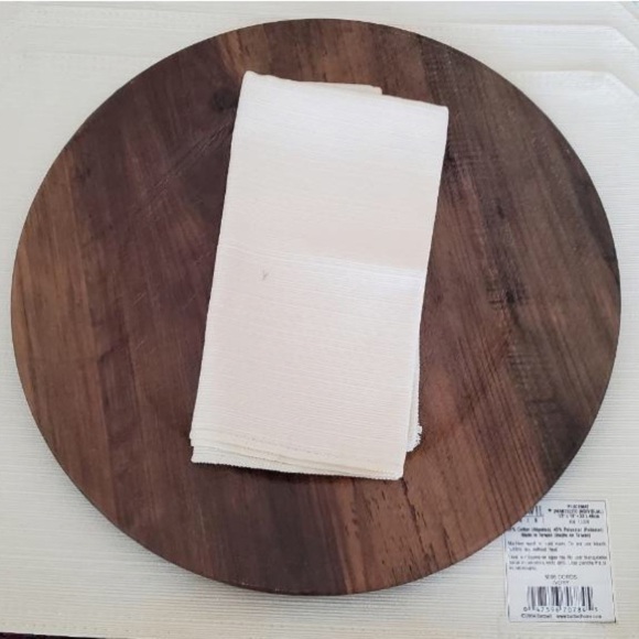 NWT Set of 4 Bardwil Linens Ivory Placemats and Napkins Table Linens - Picture 2 of 7